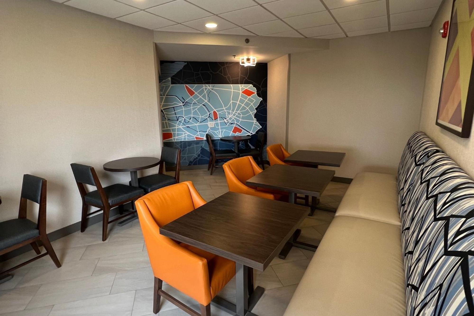 Holiday Inn Express Harrisburg I-81 - Hershey By Ihg Manadahill Zewnętrze zdjęcie