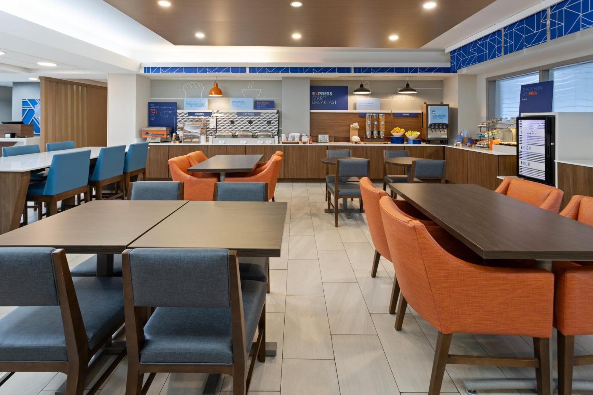 Holiday Inn Express Harrisburg I-81 - Hershey By Ihg Manadahill Zewnętrze zdjęcie